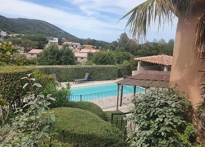 Casa Funta - T5 - Vue Mer- Piscine 别墅 *