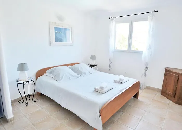 Casa Funta - T5 - Vue Mer- Piscine 别墅 *