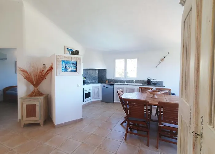 Casa Funta - T5 - Vue Mer- Piscine * Cirendinu