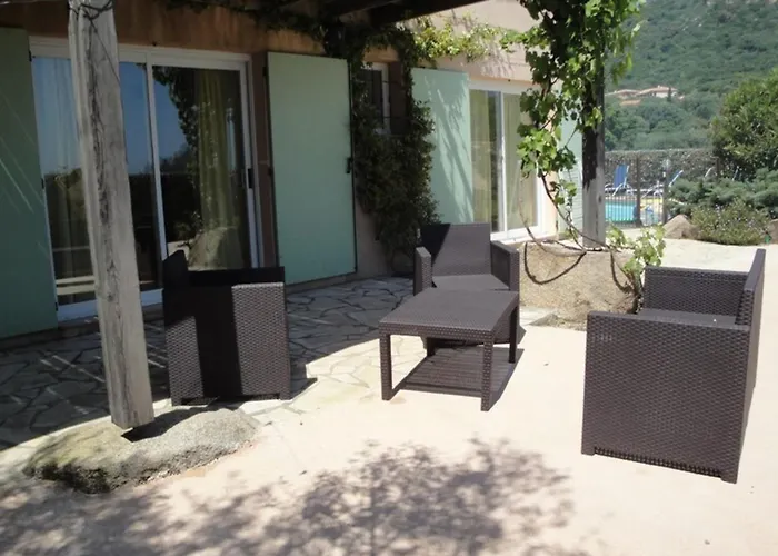 Casa Funta - T5 - Vue Mer- Piscine Villa Sainte-Lucie de Porto-Vecchio